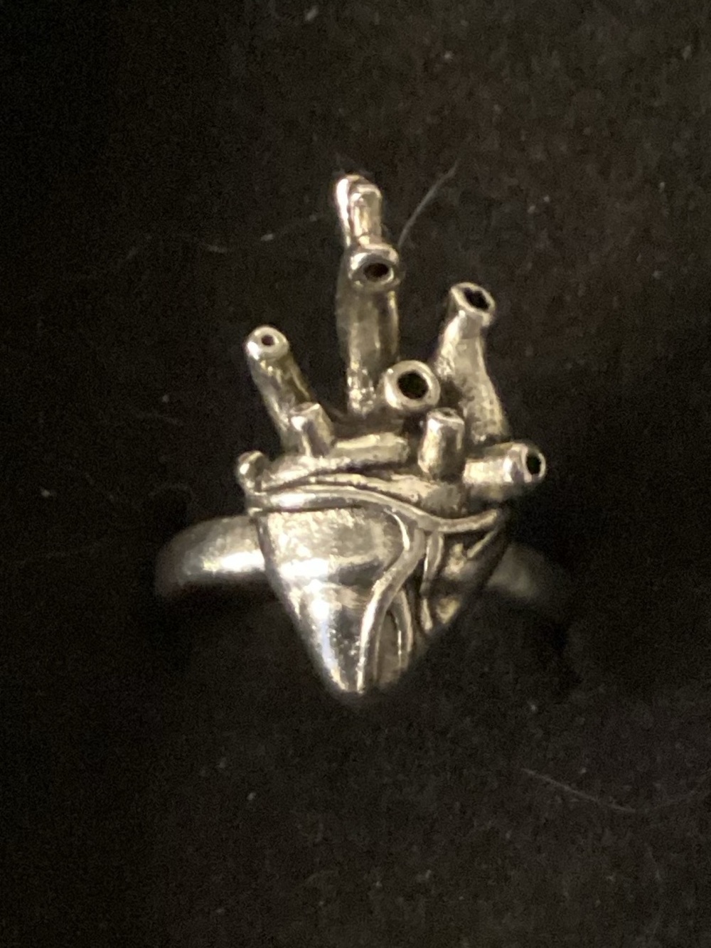 Unisex Anatomical Heart Silver Tone Ring size 8.5